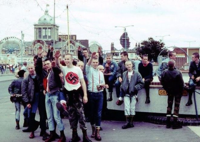 Опубликованы фотографии лондонских скинхедов сделанные в 1980е годы