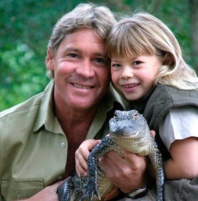 Картинки по запросу bindi irwin with father