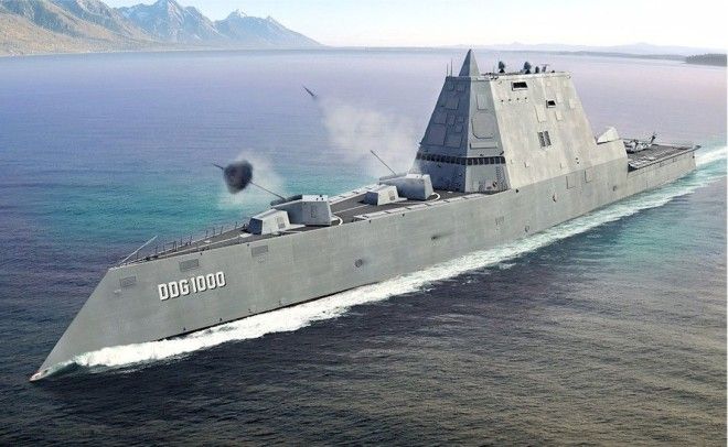 Внешность Предполагается что эсминцы Zumwalt будут верой и правдой служить США на протяжении трехчетырех следующих десятилетий О планах на далекое будущее говорит и облик судна довольно необычный для современного кораблестроения Основная задача инженеровпроектировщиков была максимально снизить заметность эсминца радиолокационными средствами В угоду этому обводы корпуса и все надстройки выглядят как система плоскостей стыкующихся под разными углами Низкие борта с наклоном к палубе служат той же цели Ходовые характеристики Zumwalta только выиграли от подобной компоновки корабль развивает весьма внушительную для своих габаритов и своего класса скорость