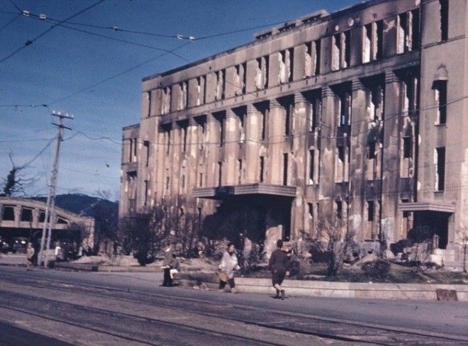 Здание в Хиросиме поврежденное в результате атомной бомбардировки в 1945 году