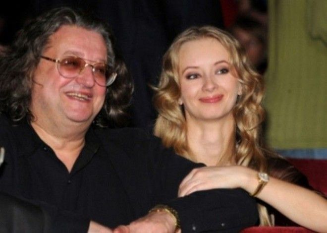 Пользователи Сети оценили снимки Градского и его молодой супруги