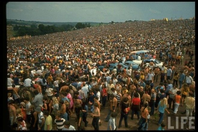 80 уникальных фотографий Вудсток 1969 года на снимках журнала LIFE