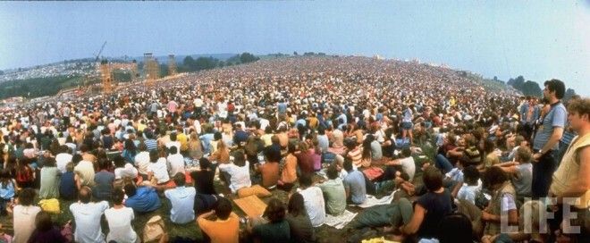 80 уникальных фотографий Вудсток 1969 года на снимках журнала LIFE