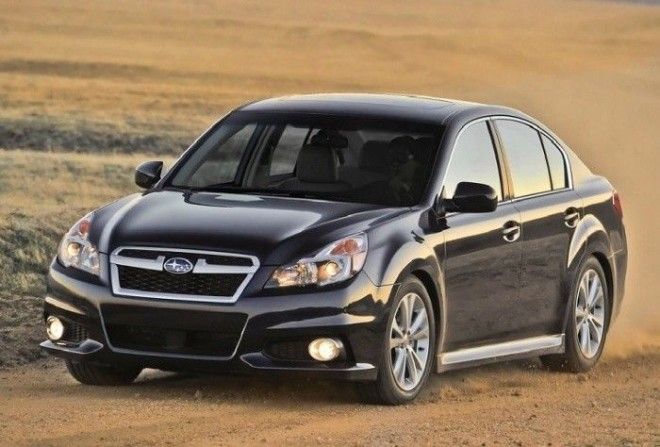 Черный Subaru Legacy 2013 модельного года Фото cheatsheetcom