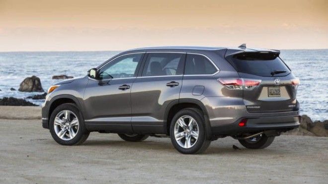 Кроссовер Toyota Highlander 2014 гв