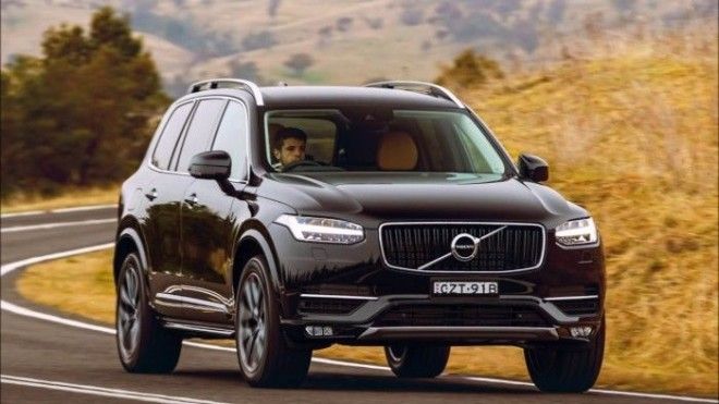 Среднеразмерный роскошный кроссовер Volvo XC90 второго поколения Фото youtubecom