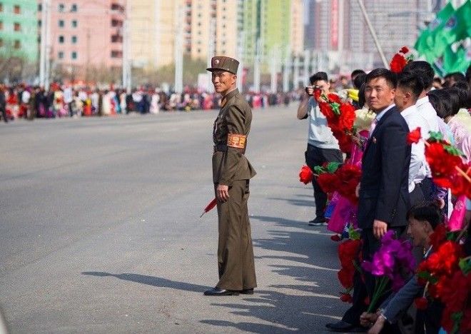 Новые фото из Северной Кореи доказывают что там всё постарому