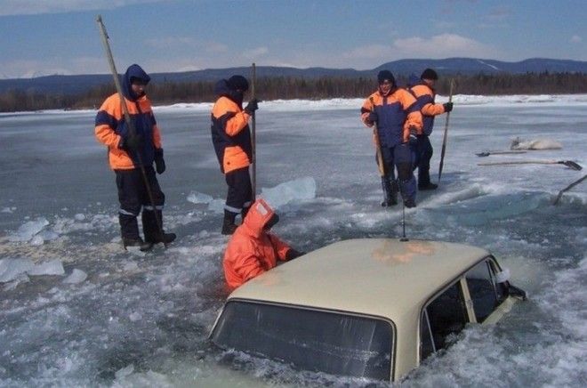 Любителям байкальского льда посвящается