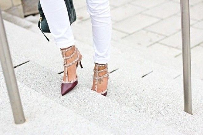 outfitkhakiwhitejeans31philliplimpashlibag7famkjeansvalentinokittenheels2b183