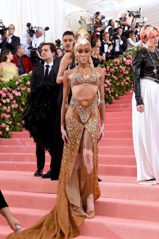 Винни Харлоу на Met Gala 2019