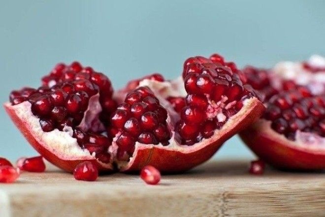 7 продуктов которые полезнее есть с косточками