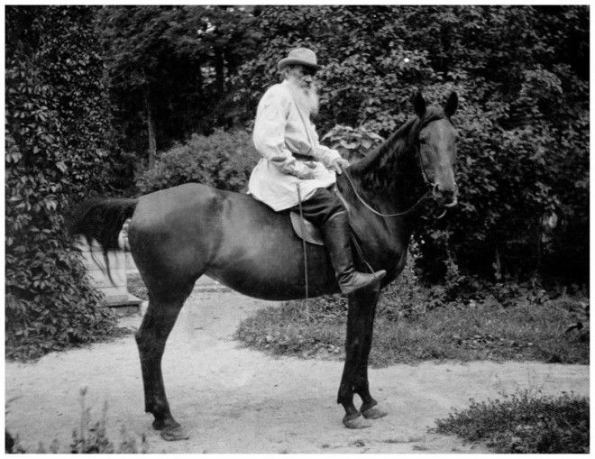 Будни Льва Николаевича Толстого в редких исторических фотографиях