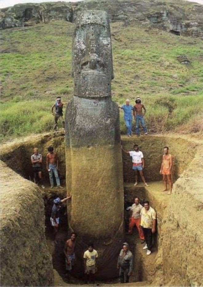 Колоссальные древнейшие моаи раскрывают ученым свои тайны археологи история моаи остров Пасха раскопки статуя тайна
