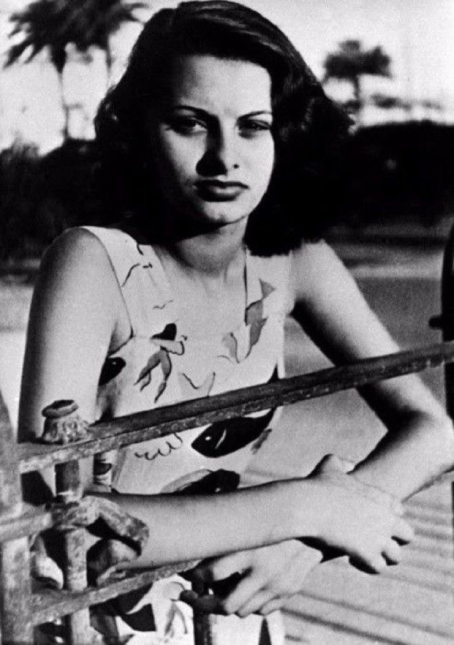 L20 фотографий юной Софи Лорен с конкурса Мисс Италия 1950