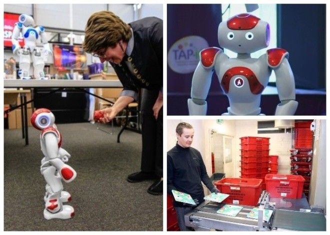 В библиотеке роботы занимаются приемом сортировкой и доставкой книг