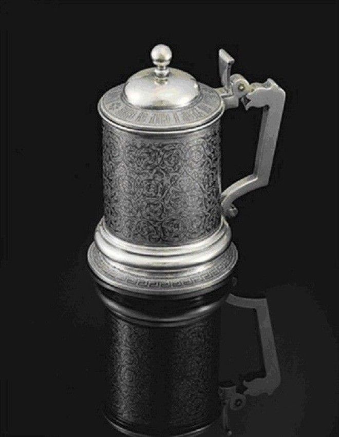 Кружка с крышкой. Серебро с золочением и чернением, 1888 г. 