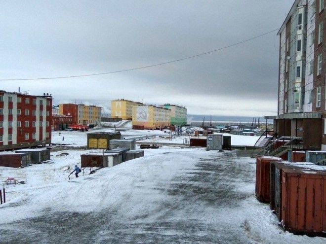 На зависть БабеЯге современные дома на сваях город дом сваи эстетика