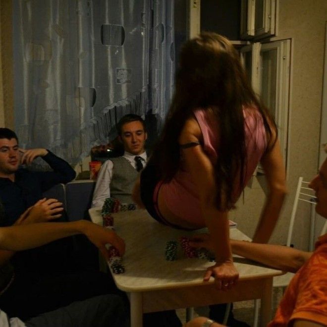 2223Стыда пост Вот как отрывается российская молодежь на пьянках