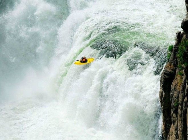 Двое в каноэ Фото Хроникаинфо