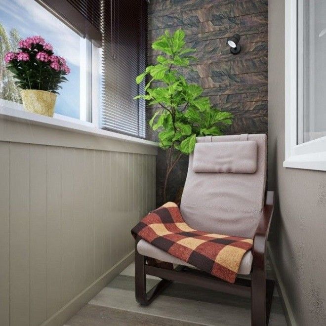 С цветами балкон выглядит обжитым Фото modernplaceru