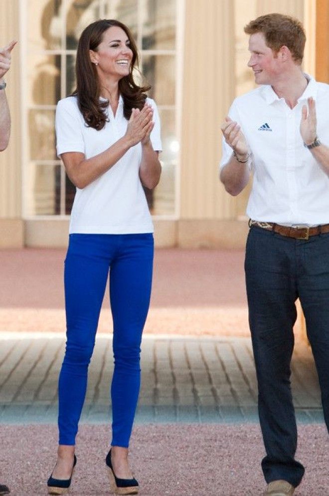 SМожет когда хочет самые сексуальные наряды Кейт Миддлтон