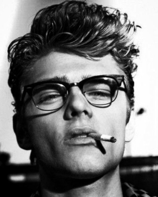 SДжеймс Дин любимый актер старого Голливуда трагично ушедший из жизни в 24