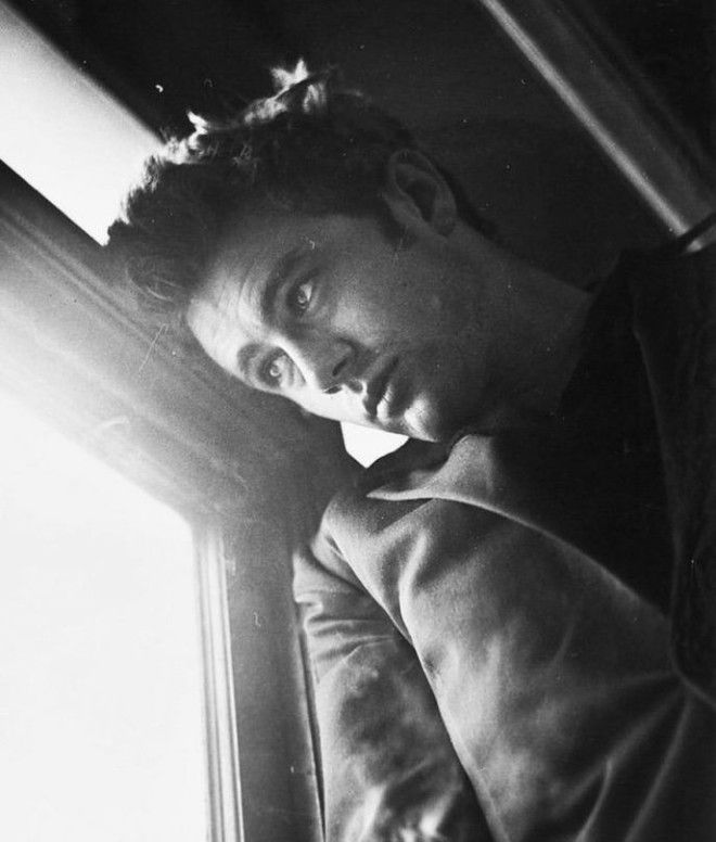 SДжеймс Дин любимый актер старого Голливуда трагично ушедший из жизни в 24