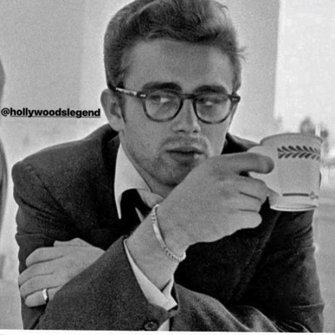 SДжеймс Дин любимый актер старого Голливуда трагично ушедший из жизни в 24