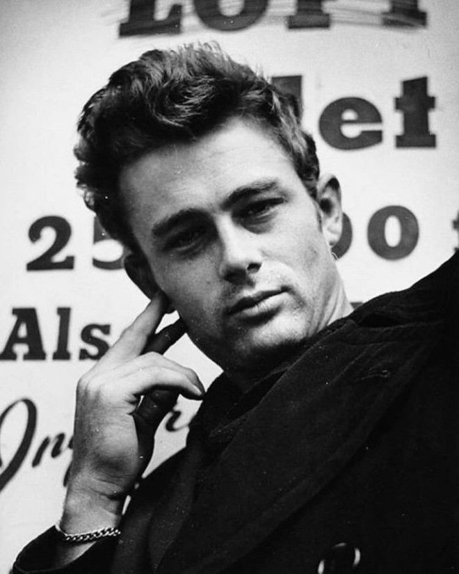 SДжеймс Дин любимый актер старого Голливуда трагично ушедший из жизни в 24