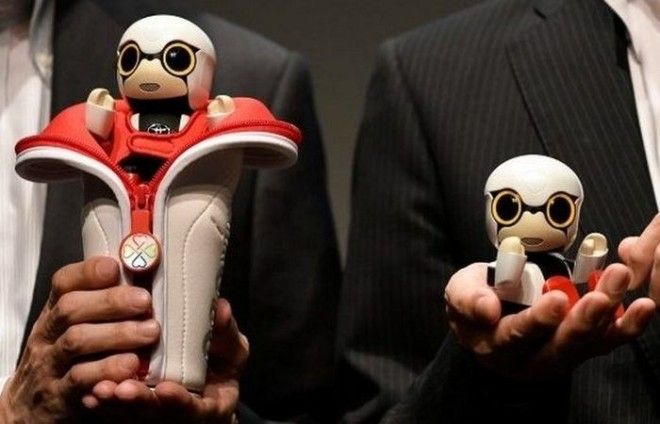 Странный функционал робота: ребенок.