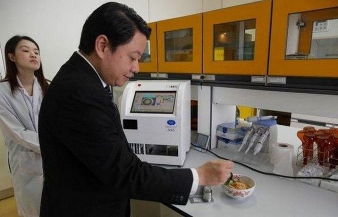 Странный функционал робота: дегустатор.