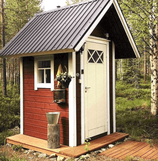 SПодборка самых креативных вариантов туалета для дачи или частного дома