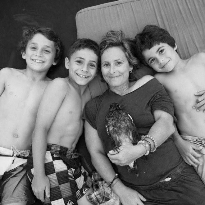 Они спасли его от смерти а он отдал им свое сердце