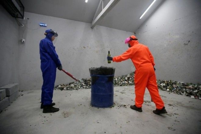 Комната гнева, где битой можно разнести что угодно