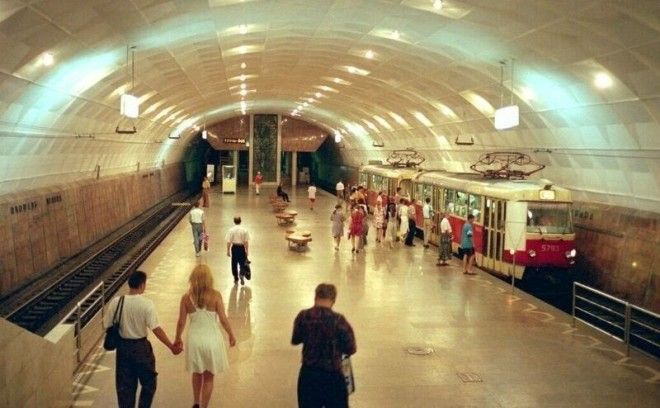 Провинциальные девяностые от Эстетика Еней за 13 февраля 2019 90е город девяностые история провинция район улица эстетика