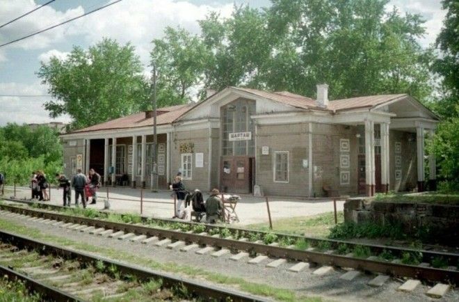 Провинциальные девяностые от Эстетика Еней за 13 февраля 2019 90е город девяностые история провинция район улица эстетика