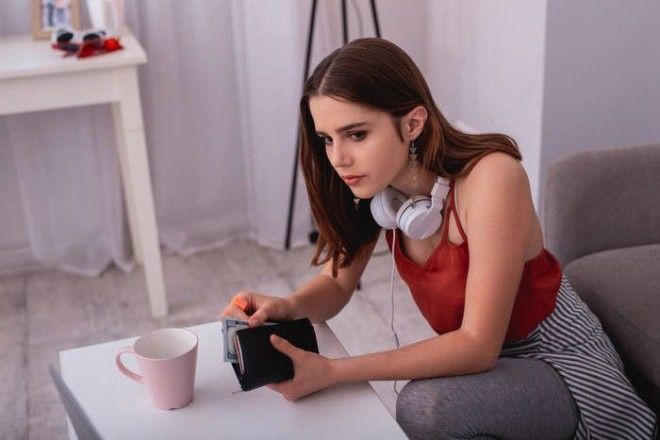Что делать если ребенок ворует деньги у родителей