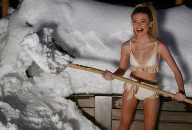 Снежное бикини ;)